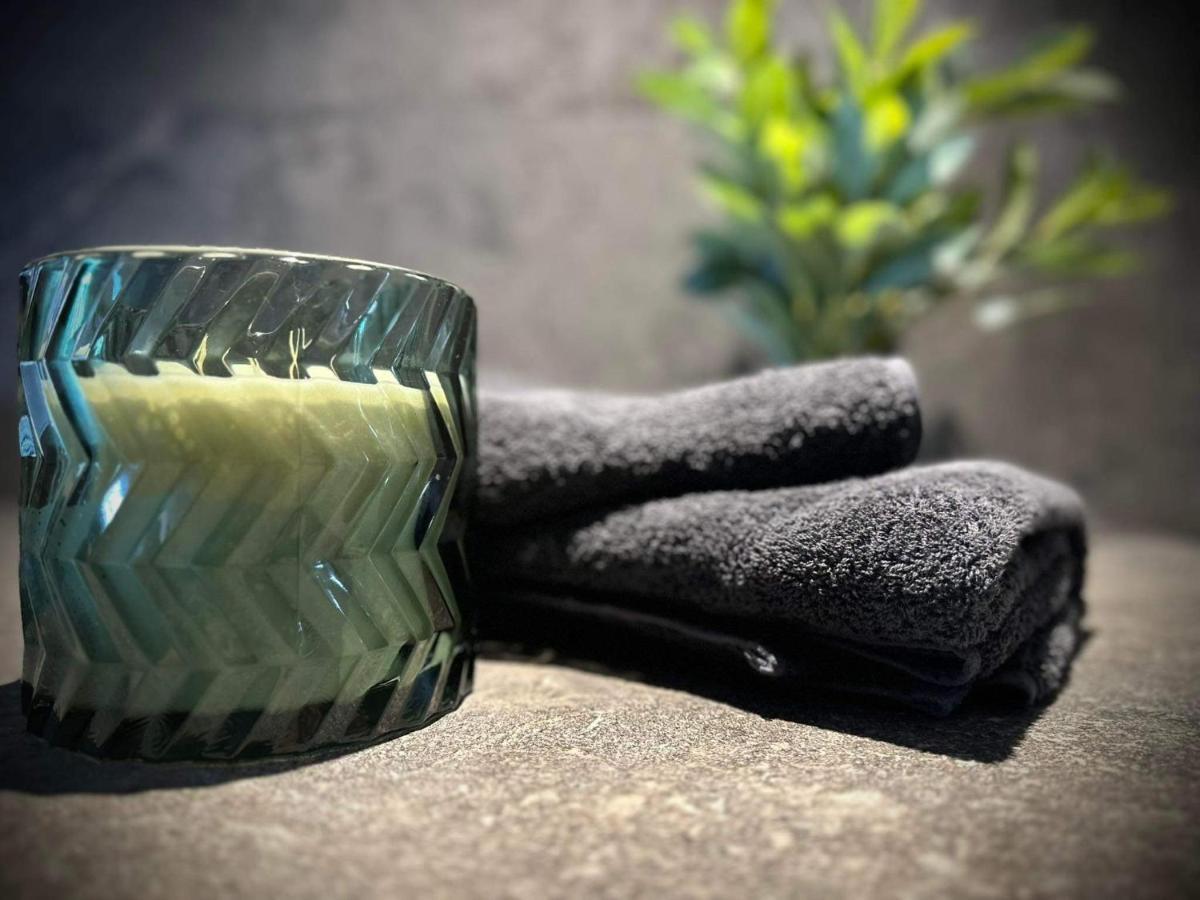 L'Odyssee Spa Seclin Eksteriør billede